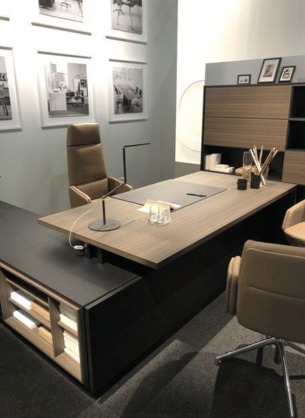 custom made office furniture Dubai